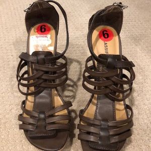 Brown strappy wedges